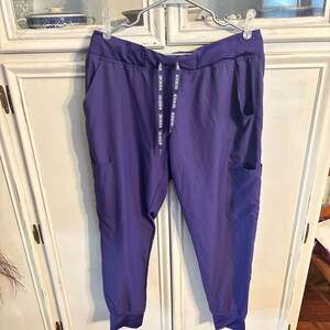 Med Couture Insight Women's Jogger Scrub Pants, Grape Purple, L